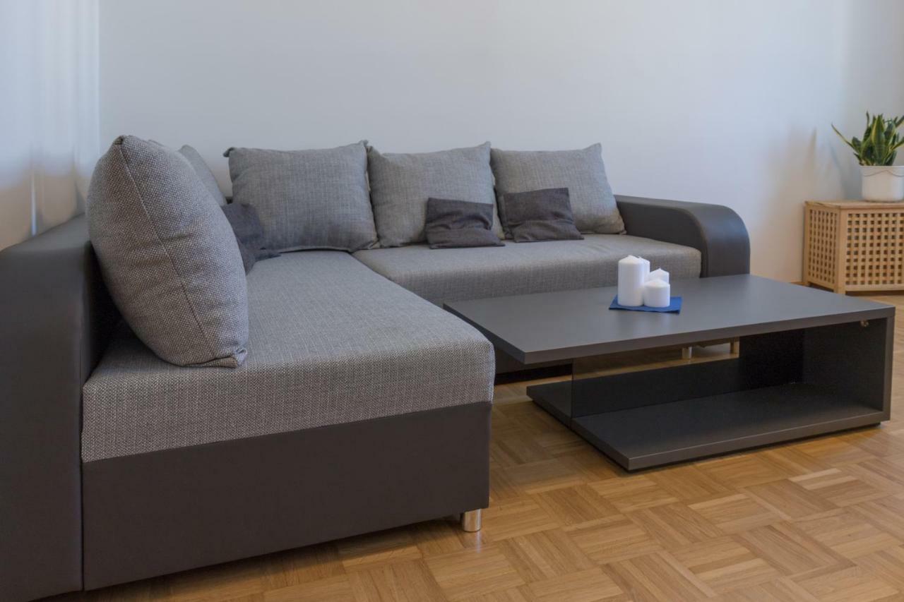 Kingsize Central Station Residence Виена Екстериор снимка